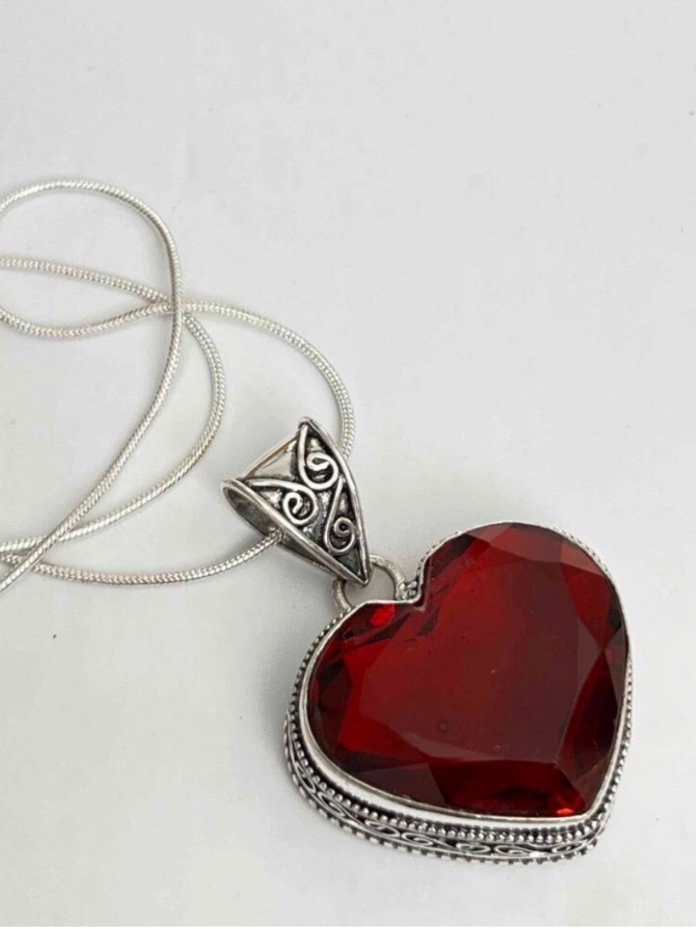 925 Sterling Silver Heart Pendant Necklace with Red Gem womens jewelry